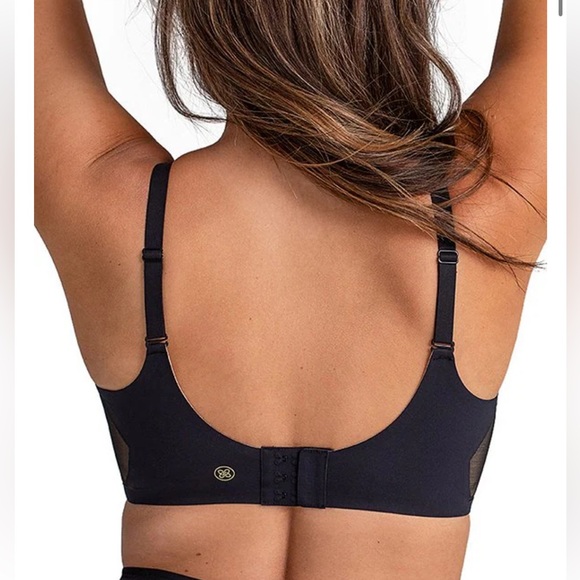 Honey Love Wire Free CrossOver Bra Navy Blue - Picture 2 of 13